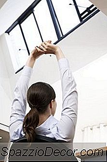 Exercícios De Escritório Para Evitar A Sonolência