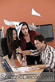 Pessoas Psicóticas No Local De Trabalho