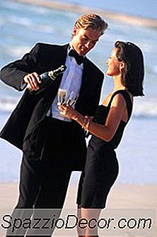 Técnicas De Flexão Com Foco No Tríceps