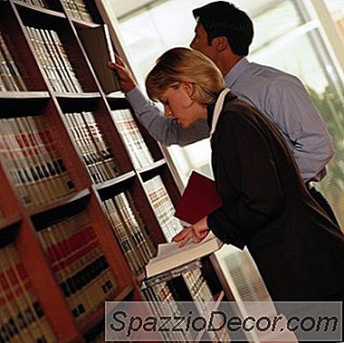 Trình Độ Chuyên Môn Của Một Ứng Cử Viên Hàng Đầu Paralegal