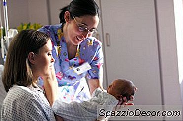 Conditions Requises Pour Devenir Une Infirmière Sage-Femme