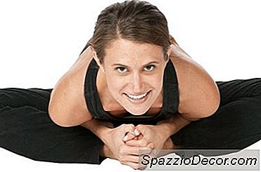 Yoga Sentado Para Fortalecer Los Isquiotibiales Y Glúteos