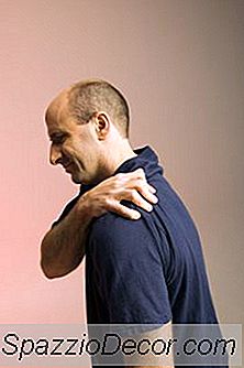 Rekt Voor Het Openen Van Uw Schouder Met Een Schuimroller