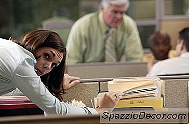 Fiducia E Tradimento Sul Posto Di Lavoro