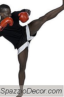 किकबॉक्सिंग कक्षाओं के लाभ क्या हैं?