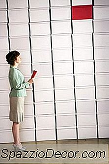 Hvad Er De Centrale Ansvarsområder For En Storage Facility Manager?