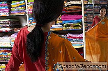 ¿Qué Desafíos Enfrentaría Una Mujer Estadounidense Si Se Empleara En La India?