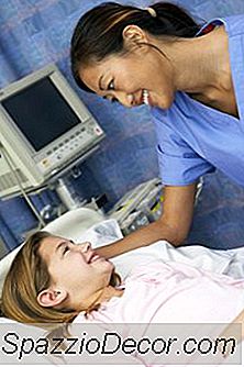 Wat Is Het Gemiddelde Startloon Voor Een Kinderverpleegster?