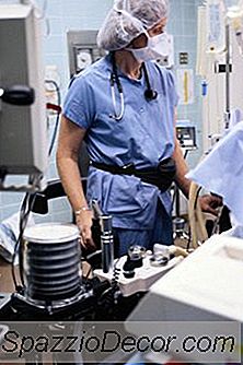 Care Este Experiența De Lucru Necesară Pentru A Fi Anestezist?