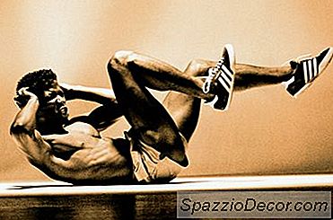 Hvilken Slags Situps Arbejder Din Nedre Mave?