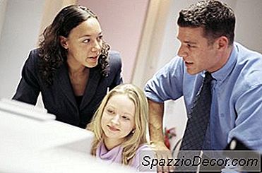 Que Dois-Je Donner À Mon Patron À La Fin D'Un Stage?