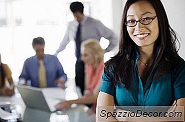 私が仕事を辞めるとき、私の新しい仕事について話すのは大丈夫ですか？
