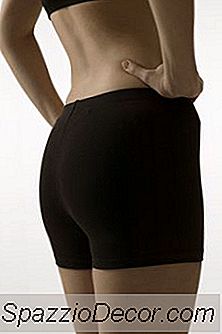 Glutes İçin Ayak Bileği Ağırlıkları Ile Egzersizler