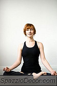 Pose Yoga Untuk Pergelangan Kaki