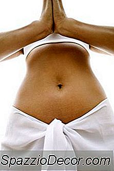 A Yoga Stretch That Flattens Your Tummy